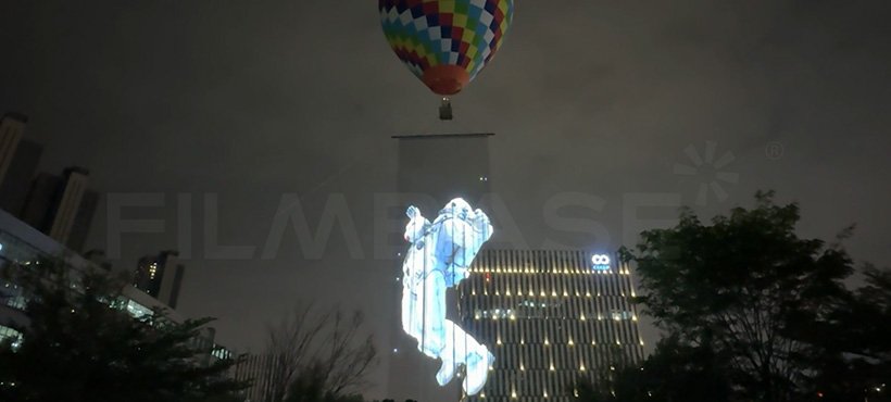 Hot air balloon towing Flying display debuts in Shenzhen